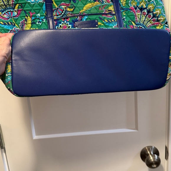 Vera Bradley Large Pleated Tote Shoulder Bag Purse Trimmed Emerald Green Paisley - Picture 9 of 9